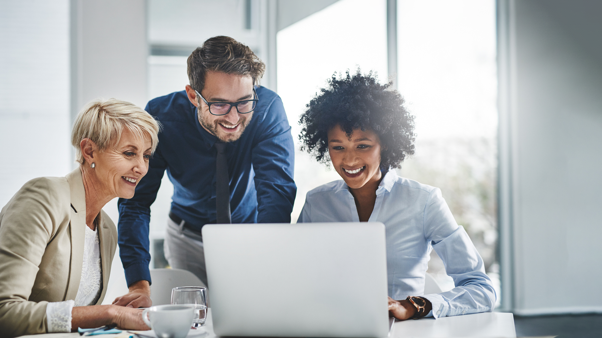 woman banking on her computer